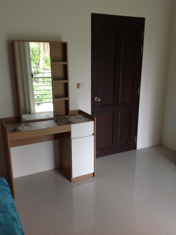 The White House Apartment Krabi Exterior photo